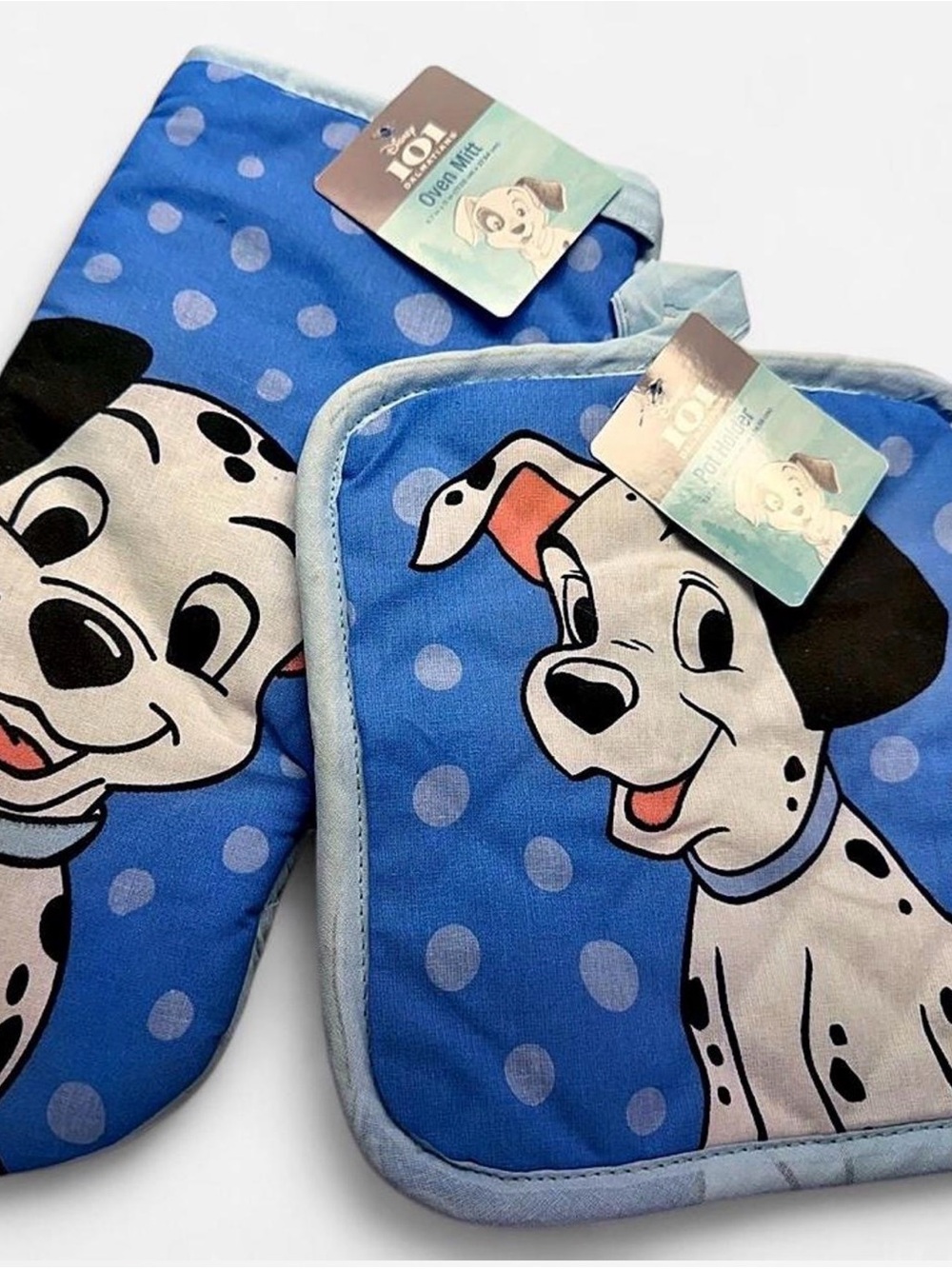 2 pc Disney Dalmatians Oven Mitt and Pot Holder